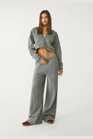 Stradivarius Pantalón wide leg tacto suave 32