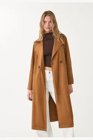 Stradivarius Trench largo efecto ante 26