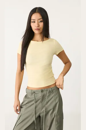 Stradivarius Camiseta cuello barca 26