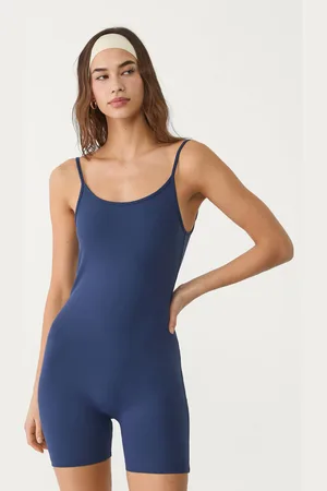 Stradivarius Mono corto tirantes 26