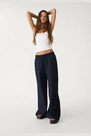 Stradivarius Pantalón wide leg 24