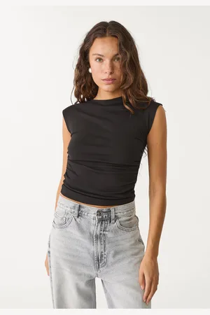 Stradivarius Camiseta básica fitted fruncida 30