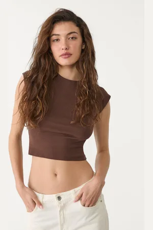 Stradivarius Camiseta básica ajustada crop 26