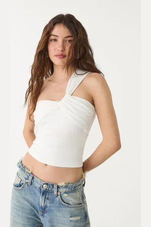 Stradivarius Top asimétrico 26