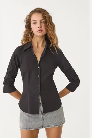 Stradivarius Camisa básica fitted 24