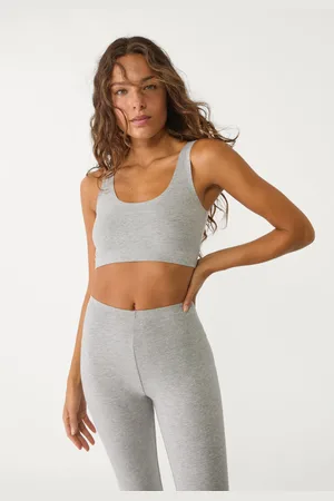 Stradivarius Top crop costura invisible 32