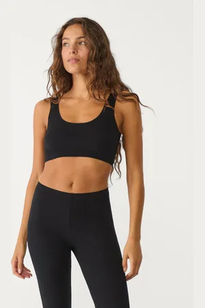 Stradivarius Top crop costura invisible 32