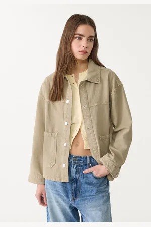 Stradivarius Cazadora sarga bolsillos 26