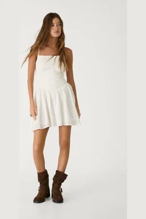 Stradivarius Vestido corto tirantes 24
