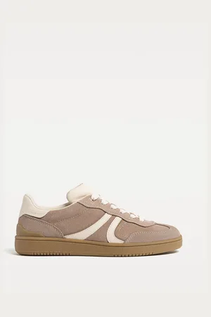 Stradivarius Zapatillas casual piel 24