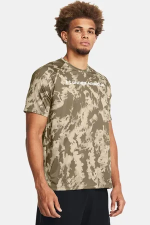 Under Armour Playera de manga corta UA Tech™ ABC Camo para hombre