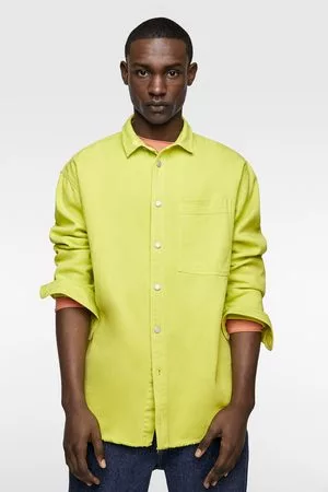 Camisas de mezcilla color amarillo para hombre | FASHIOLA.mx